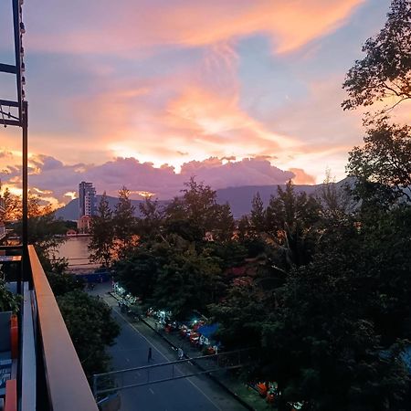 Park Inn Boutique And Hostel カンポット エクステリア 写真
