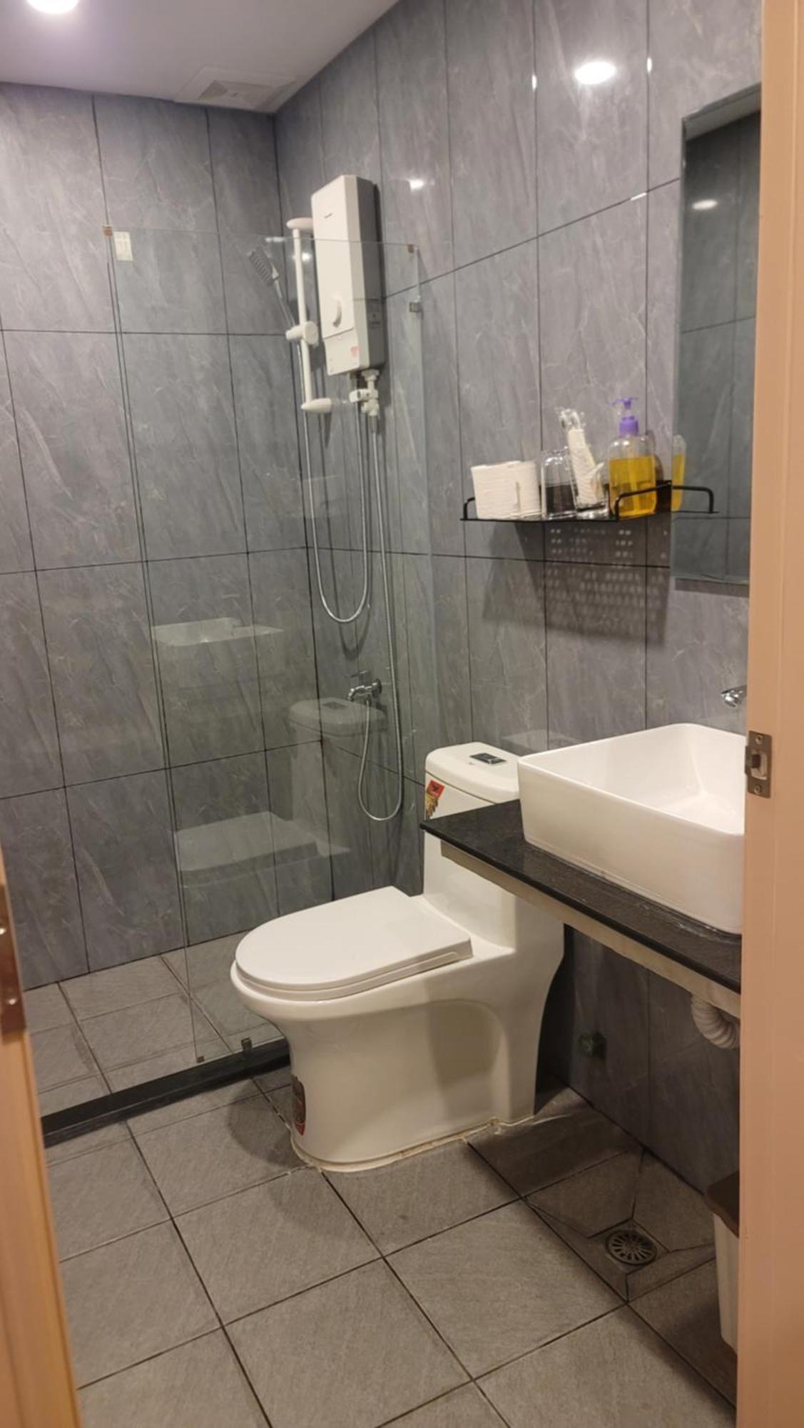 Park Inn Boutique And Hostel カンポット エクステリア 写真
