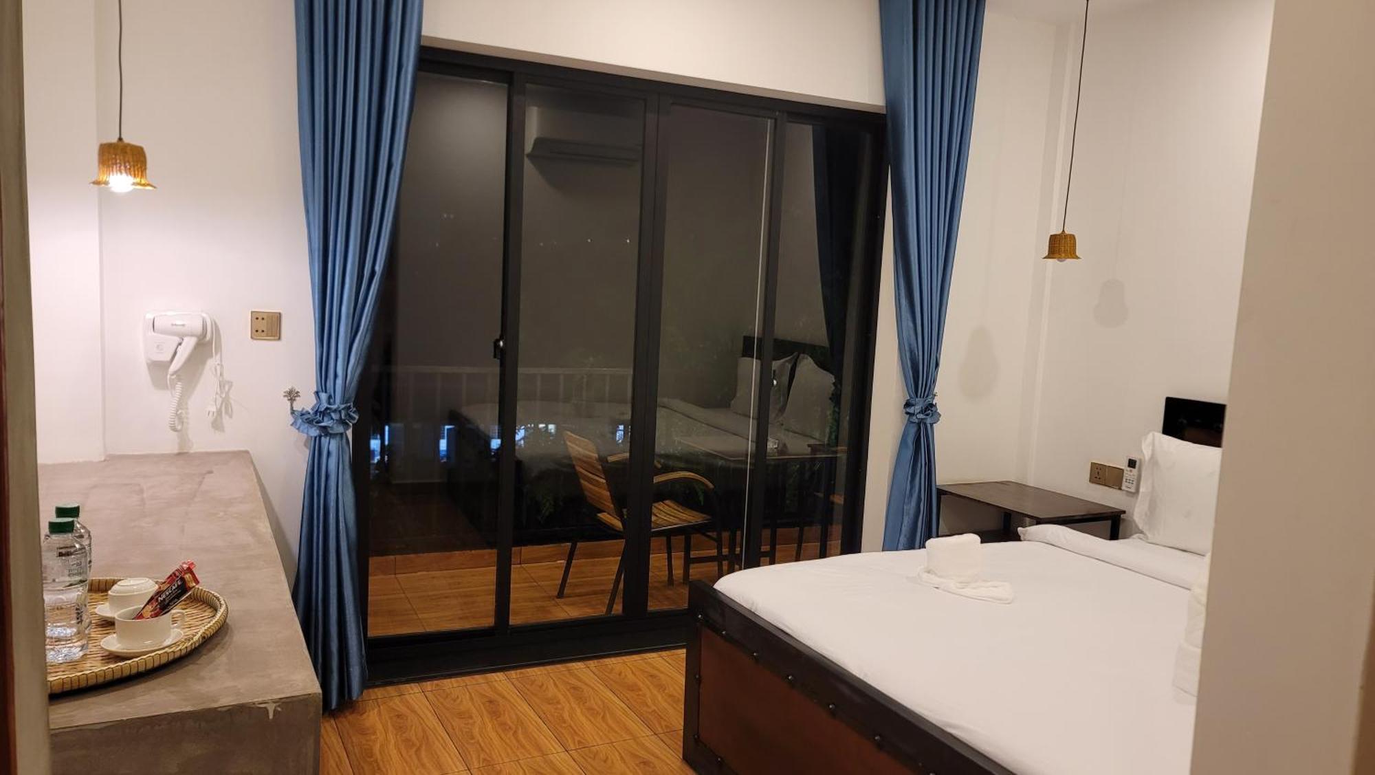 Park Inn Boutique And Hostel カンポット エクステリア 写真