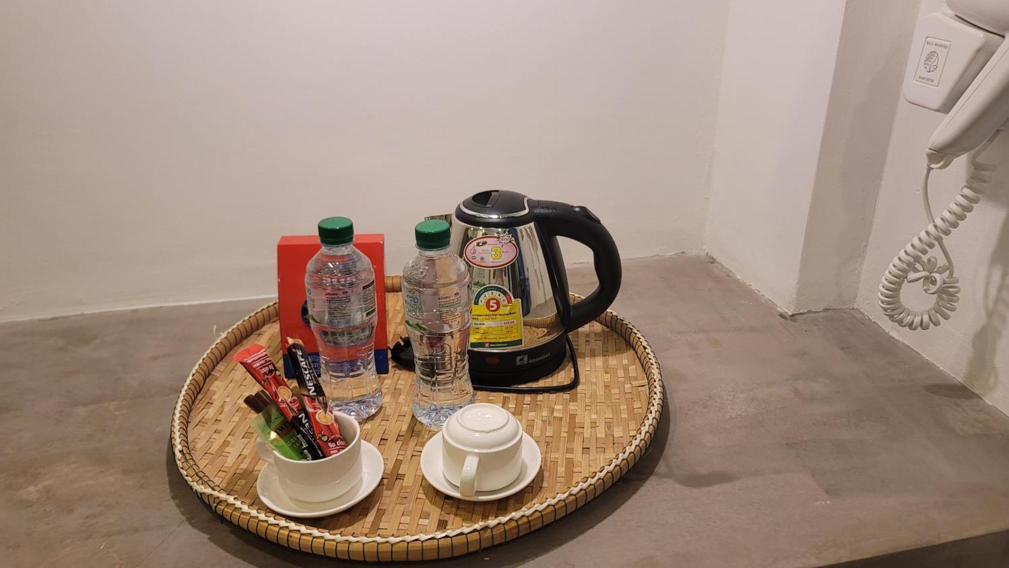 Park Inn Boutique And Hostel カンポット エクステリア 写真